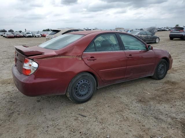 2004 Toyota Camry LE