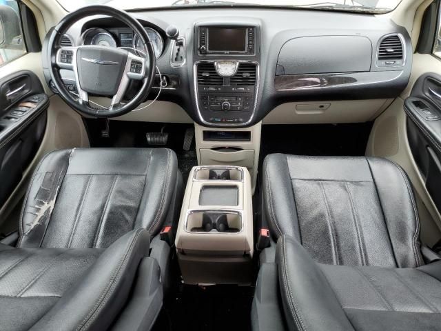 2012 Chrysler Town & Country Touring