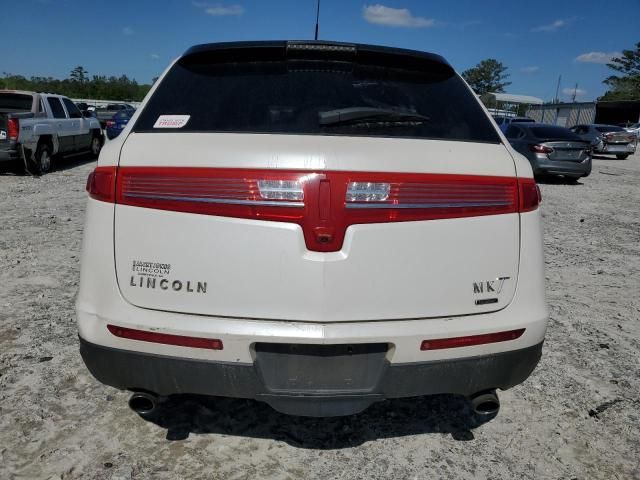 2016 Lincoln MKT