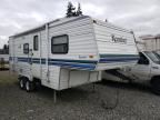 2001 Komfort Travel Trailer