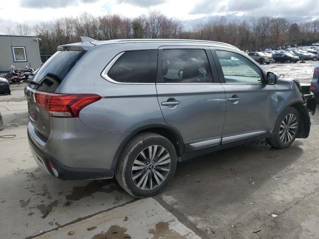 2020 Mitsubishi Outlander SE