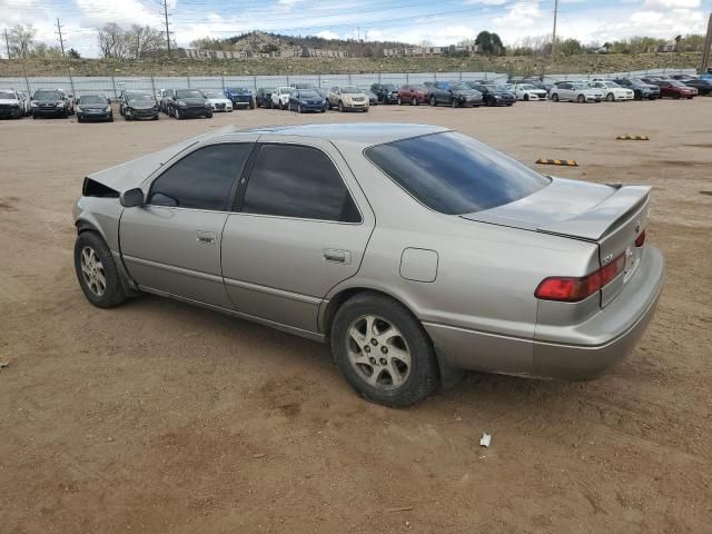 1999 Toyota Camry LE