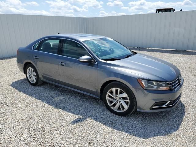 2018 Volkswagen Passat SE