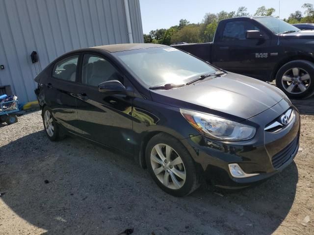 2013 Hyundai Accent GLS