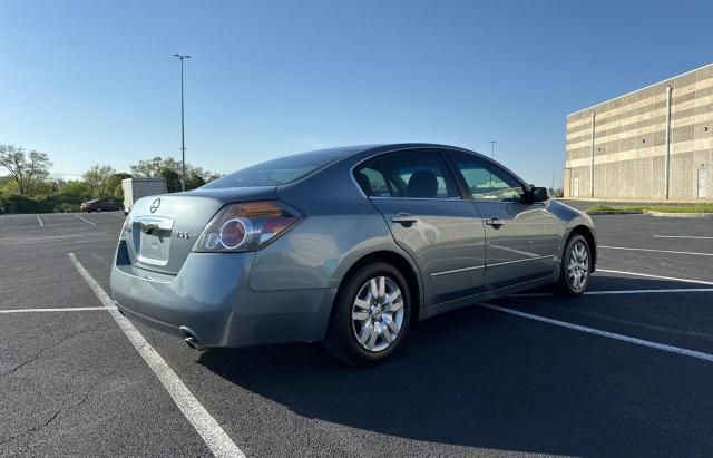 2010 Nissan Altima Base