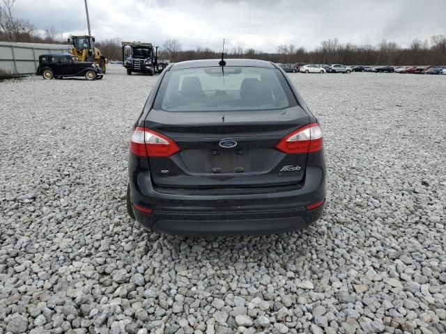 2015 Ford Fiesta SE