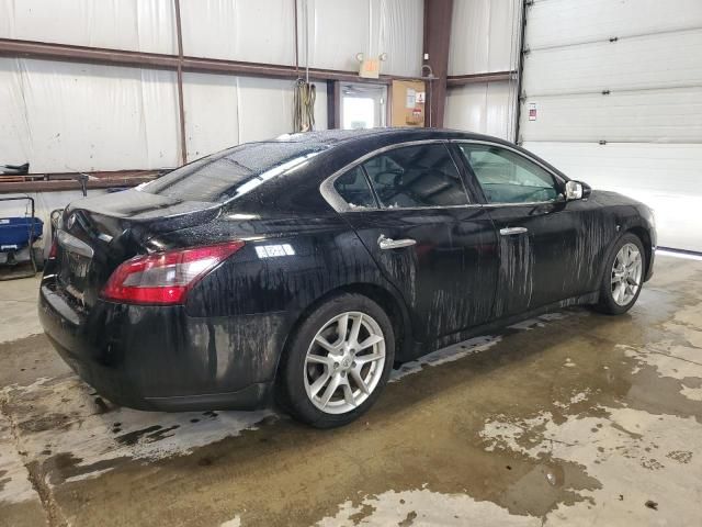 2010 Nissan Maxima S