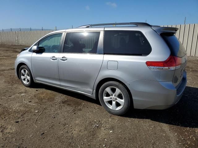 2011 Toyota Sienna LE