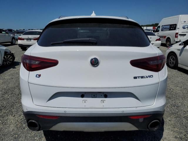 2018 Alfa Romeo Stelvio TI