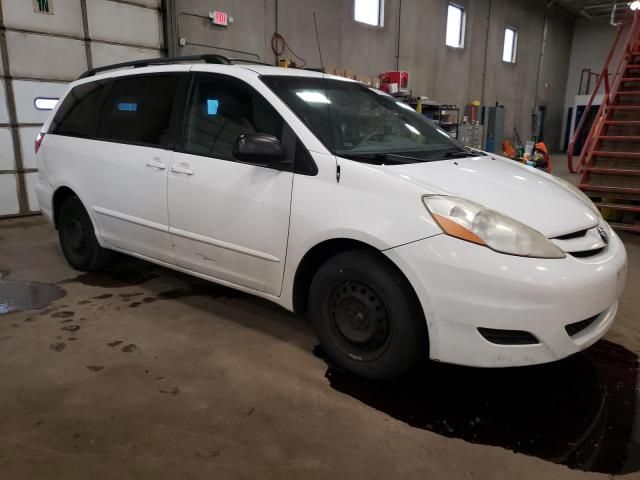 2008 Toyota Sienna CE