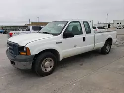 Salvage trucks for sale at Grand Prairie, TX auction: 2006 Ford F250 Super Duty