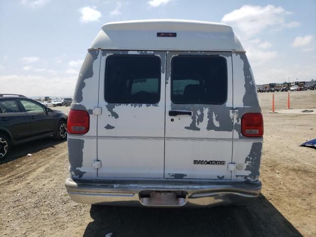 2000 Dodge RAM Van B1500