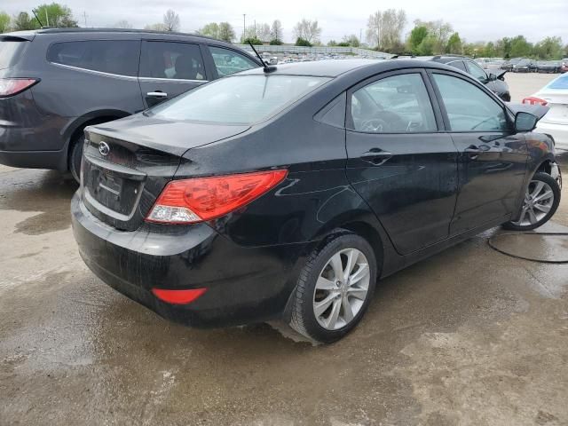 2013 Hyundai Accent GLS