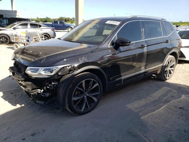 2023 Volkswagen Tiguan SEL R-LINE Black