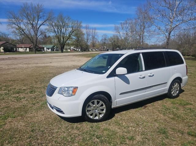 2015 Chrysler Town & Country Touring