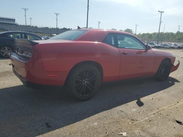 2017 Dodge Challenger SXT