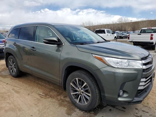 2018 Toyota Highlander SE