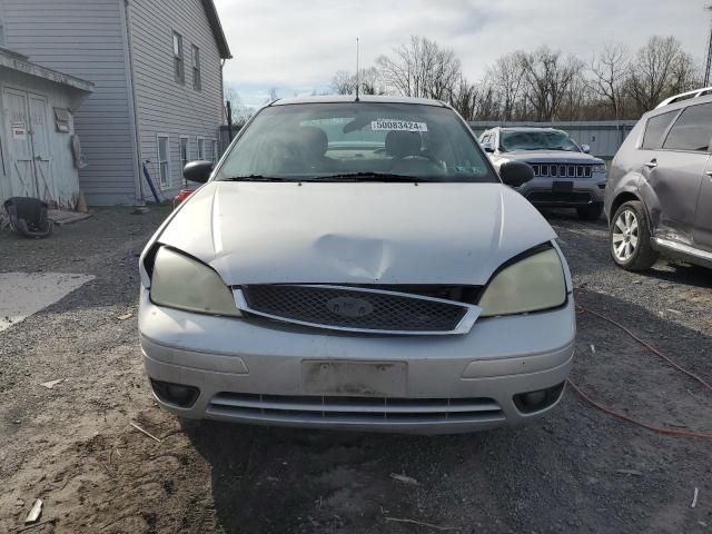 2005 Ford Focus ZX4