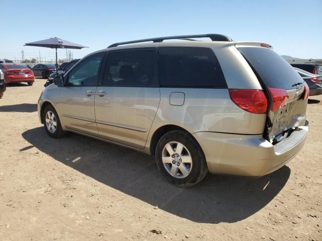 2009 Toyota Sienna CE