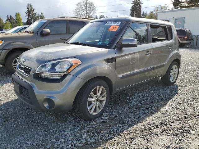 2013 KIA Soul +