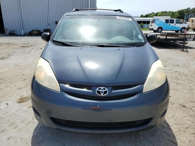 2010 Toyota Sienna CE