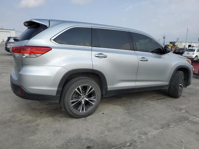 2019 Toyota Highlander LE