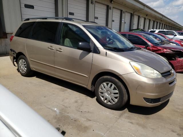 2004 Toyota Sienna CE