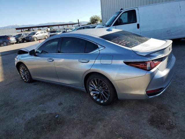 2024 Lexus ES 300H Base