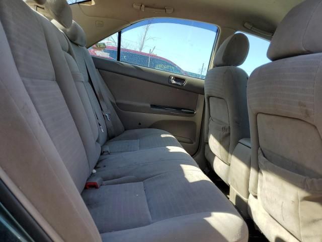 2005 Toyota Camry LE