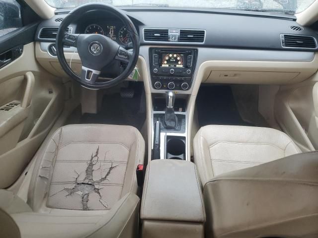 2012 Volkswagen Passat SE