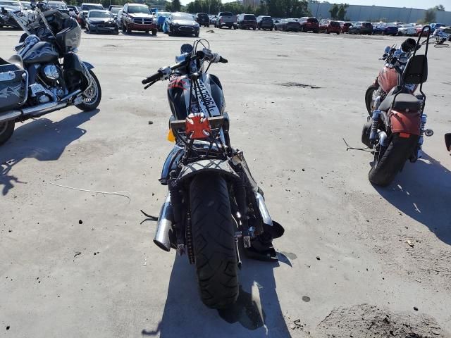 2003 Honda VF750 C