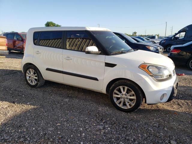 2013 KIA Soul +