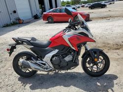 Motos salvage para piezas a la venta en subasta: 2022 Honda NC750 XA