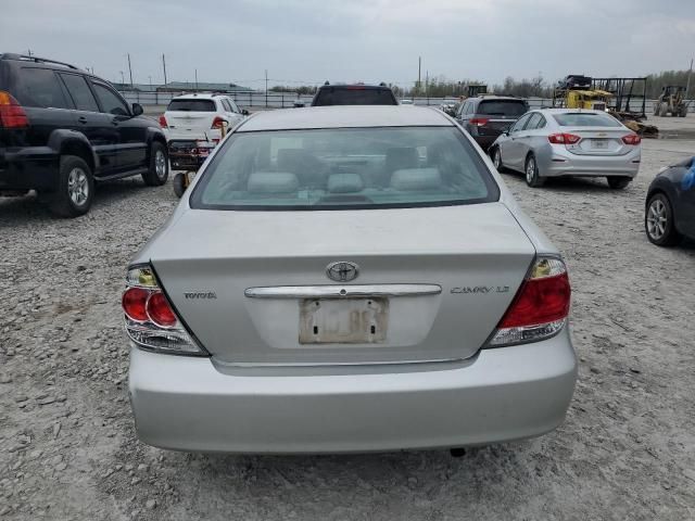 2005 Toyota Camry LE