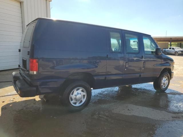 2013 Ford Econoline E350 Super Duty Van