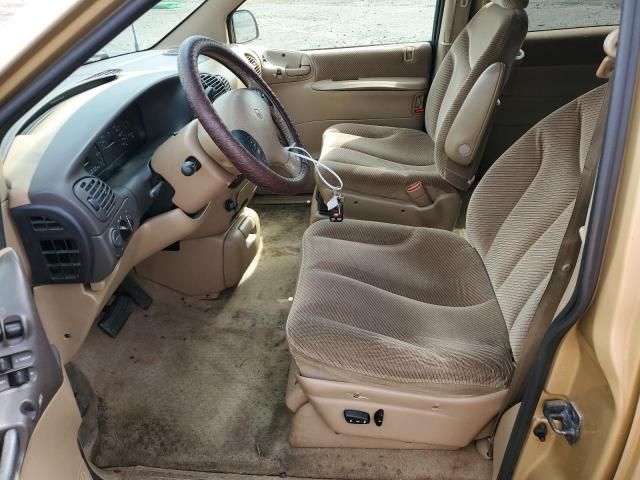 1996 Chrysler Town & Country