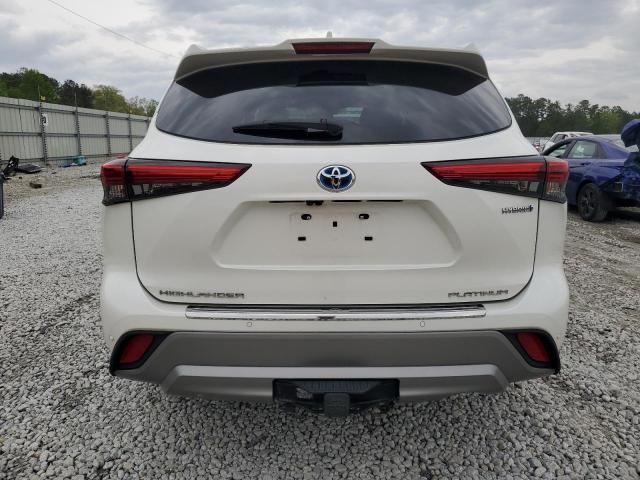 2021 Toyota Highlander Hybrid Platinum