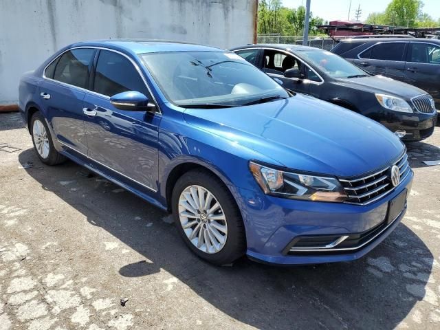 2016 Volkswagen Passat SE