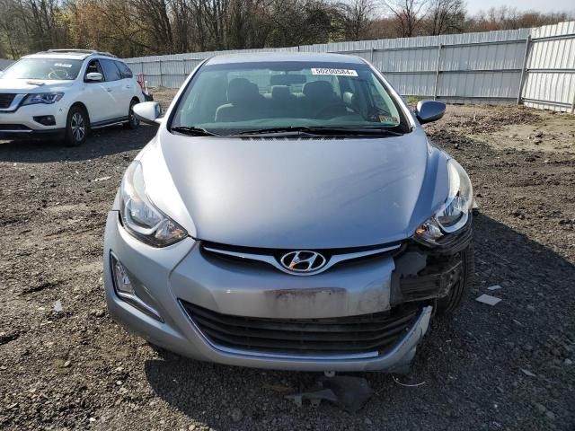 2016 Hyundai Elantra SE