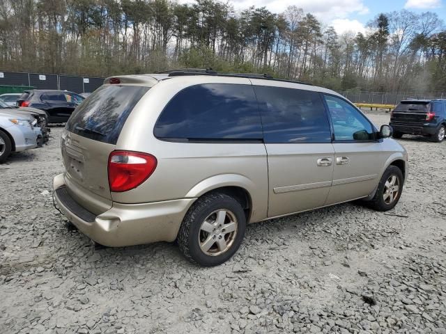 2005 Dodge Grand Caravan SXT