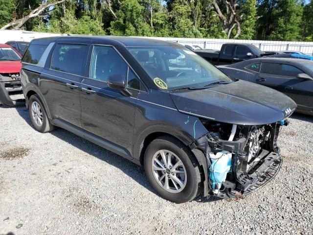 2023 KIA Carnival LX