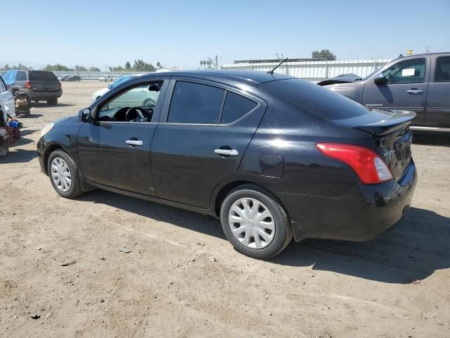 2013 Nissan Versa S