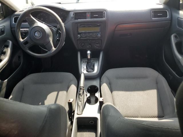 2011 Volkswagen Jetta Base