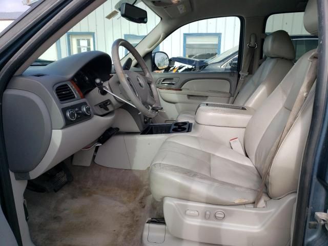 2010 GMC Yukon XL K1500 SLT