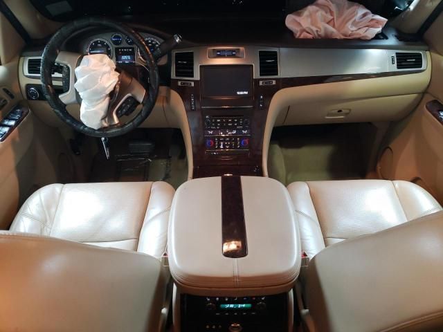 2011 Cadillac Escalade ESV Luxury
