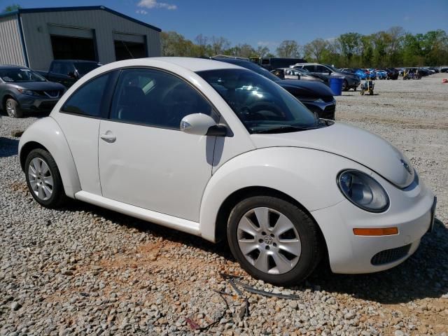 2009 Volkswagen New Beetle S