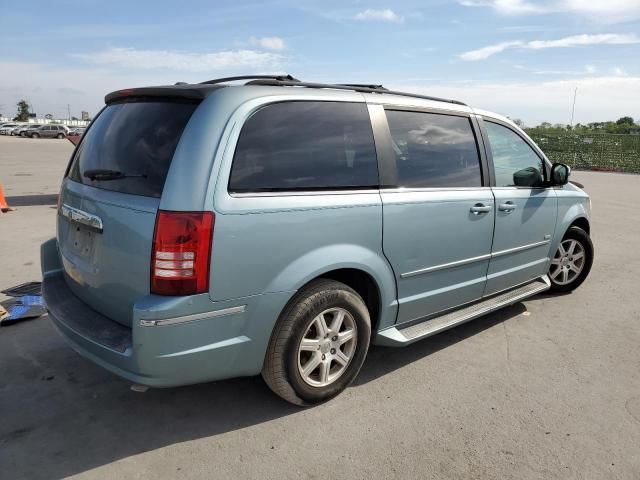 2008 Chrysler Town & Country Touring