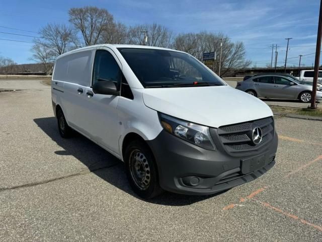 2016 Mercedes-Benz Metris