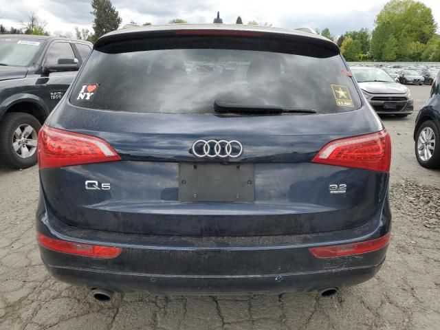 2010 Audi Q5 Premium Plus