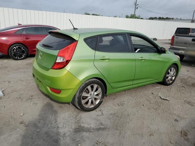 2012 Hyundai Accent GLS